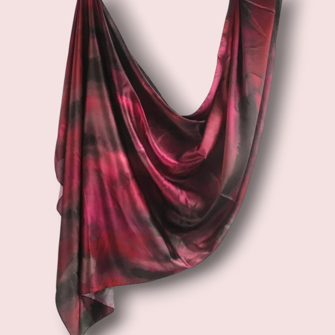 Hijab Satin Beet