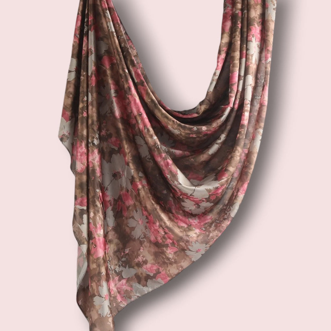 Hijab Satin Marguerite