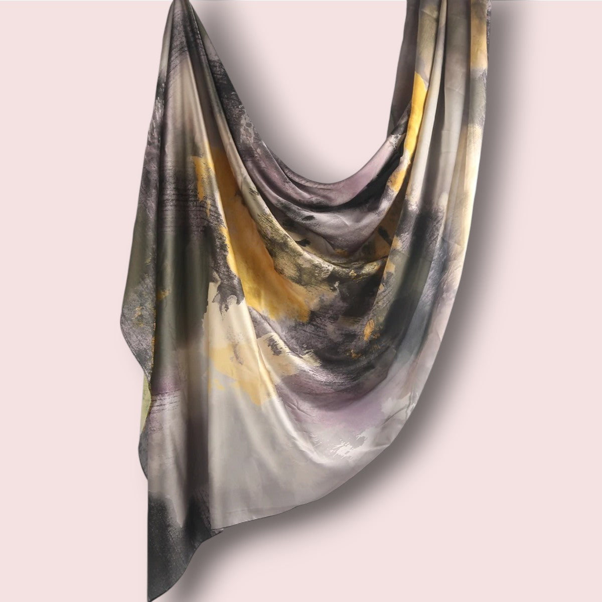 Hijab Satin Renaissance
